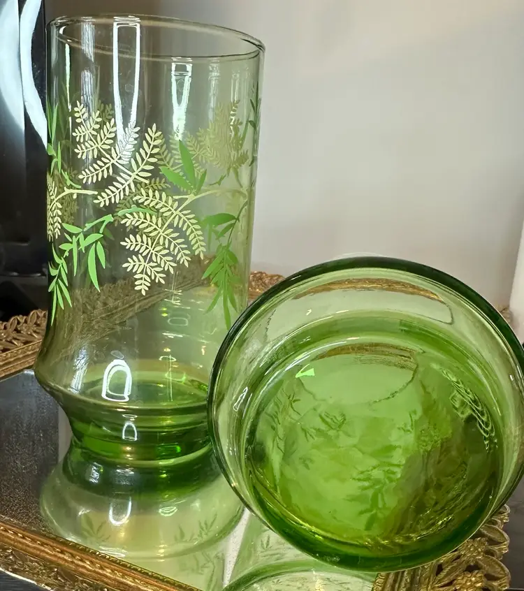 2 Vintage Libbey Fern Pattern Glasses