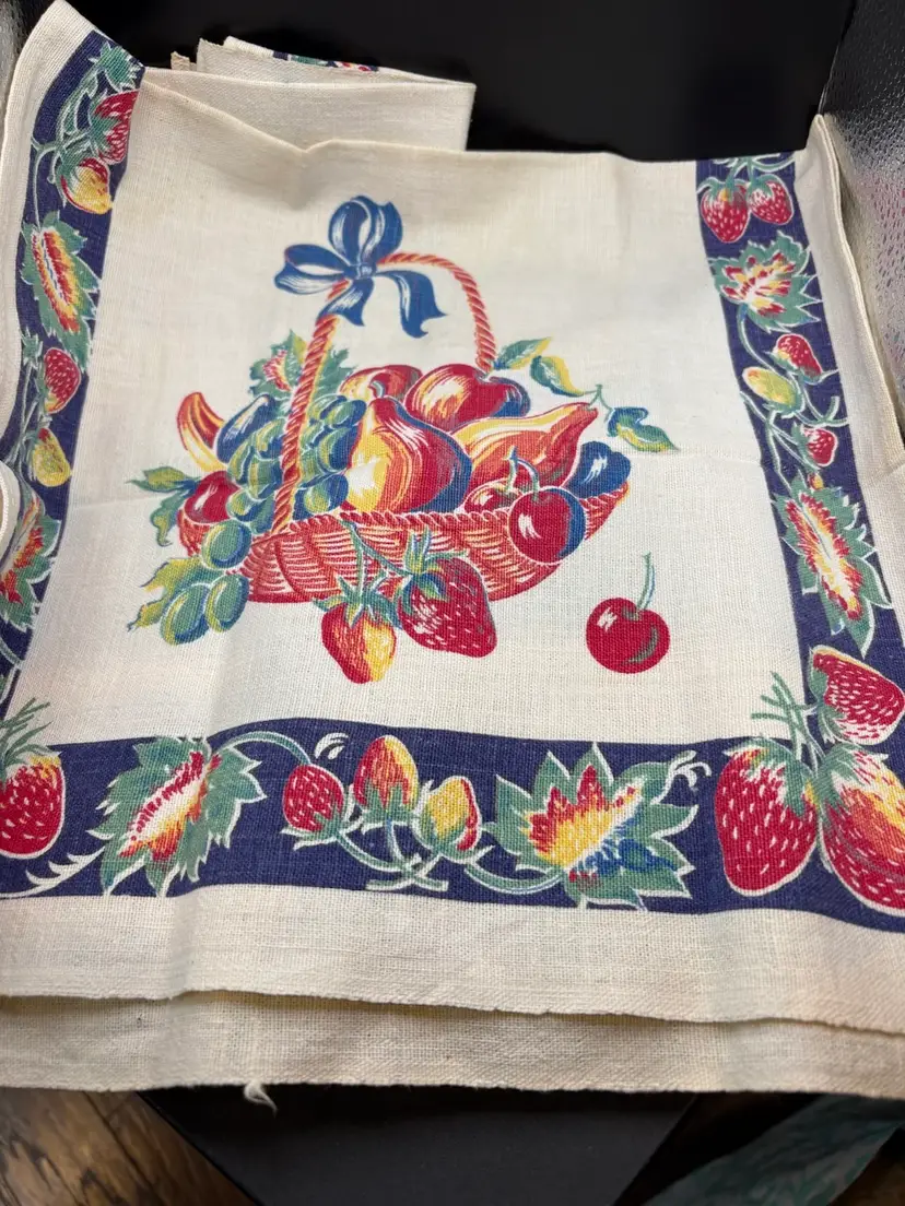 Set Of 5 Vintage Linen Tea Towels. Strawberries And Fruit Basket.