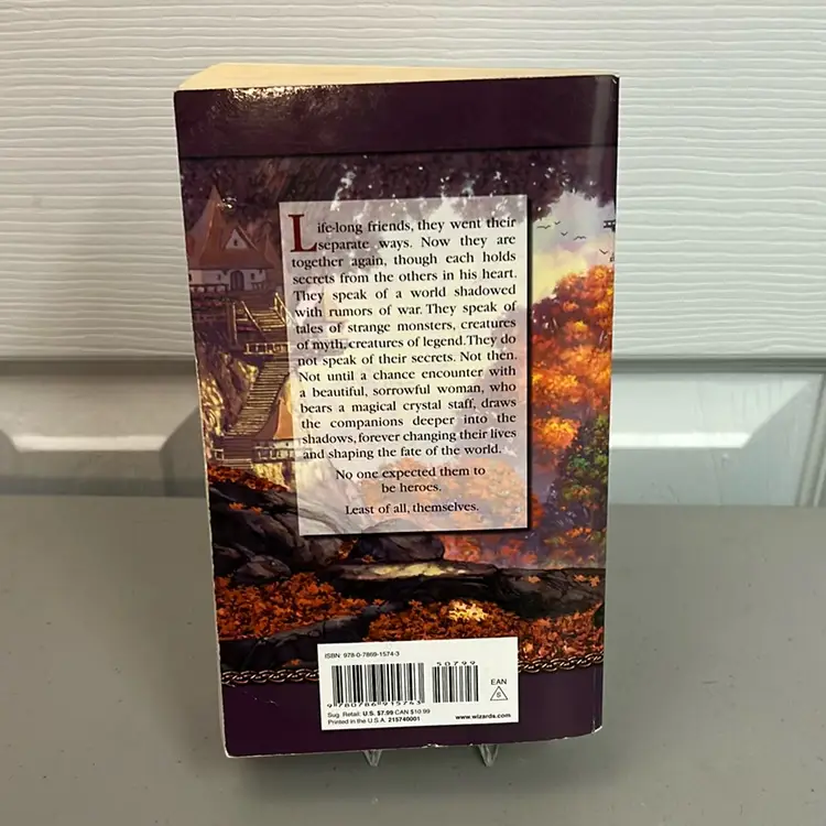 Dragon Lance: Dragons Of The Autumn Twilight Dragon Lance Chronicles Volume 1.