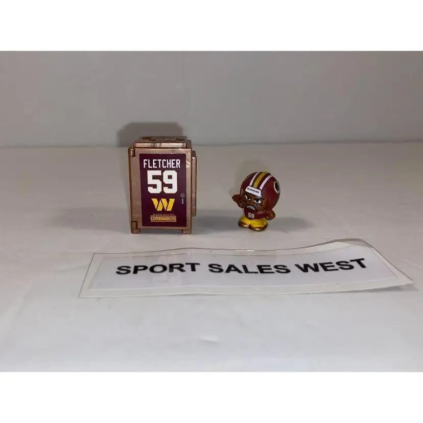 Washington Redskins 2024/25 NFL LEGENDS SERIES 3 TeenyMate with Matching Locker!