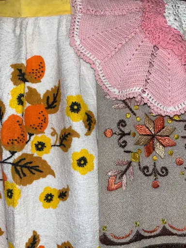 Linens & Things (Towels, Pillowcases, Etc)