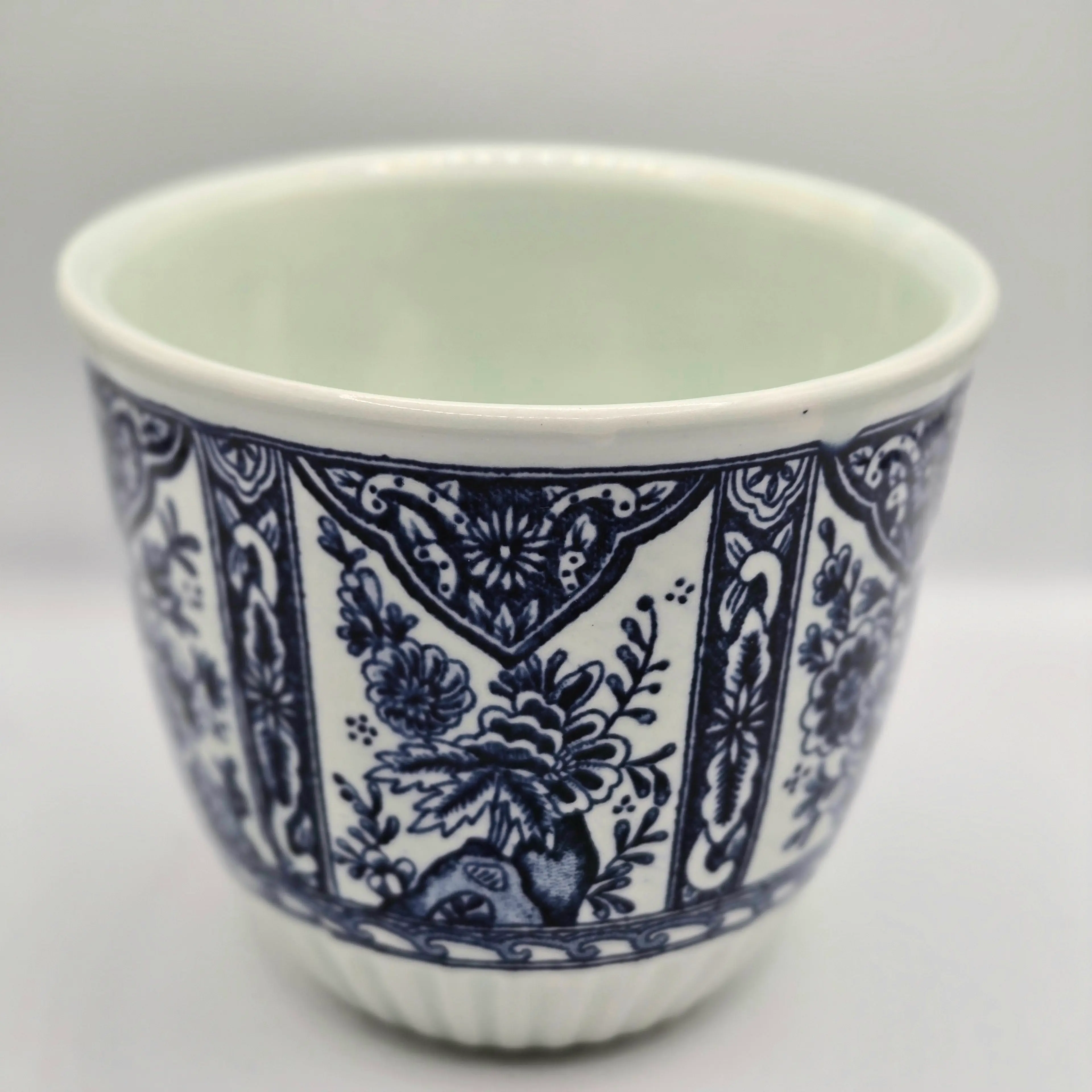 Image 1 of 8
