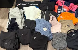 Whatnot - Athletic Box Lululemon, Gymshark, Nike, Etc