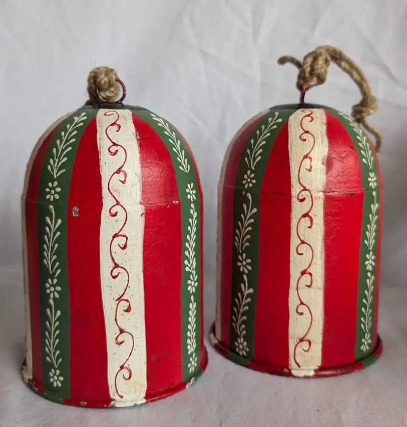 Hand Painted Rustic Christmas Folk Art Large Metal Cow Bells Christmas Door / Gate / Wreath / Decor 8"