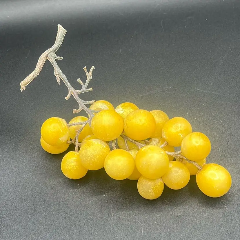 #2 Alabaster Grapes Yellow/orange 7” X 3” Italian