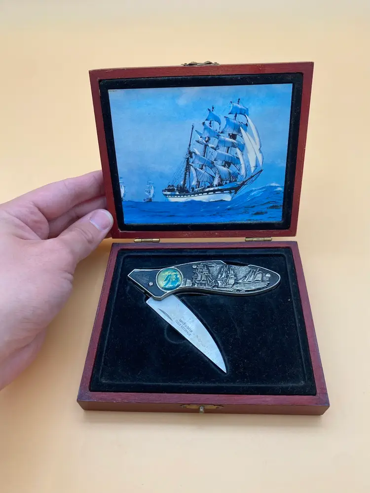 Vintage Nautical Themed Pocket Knife in a Wooden Presentation Box