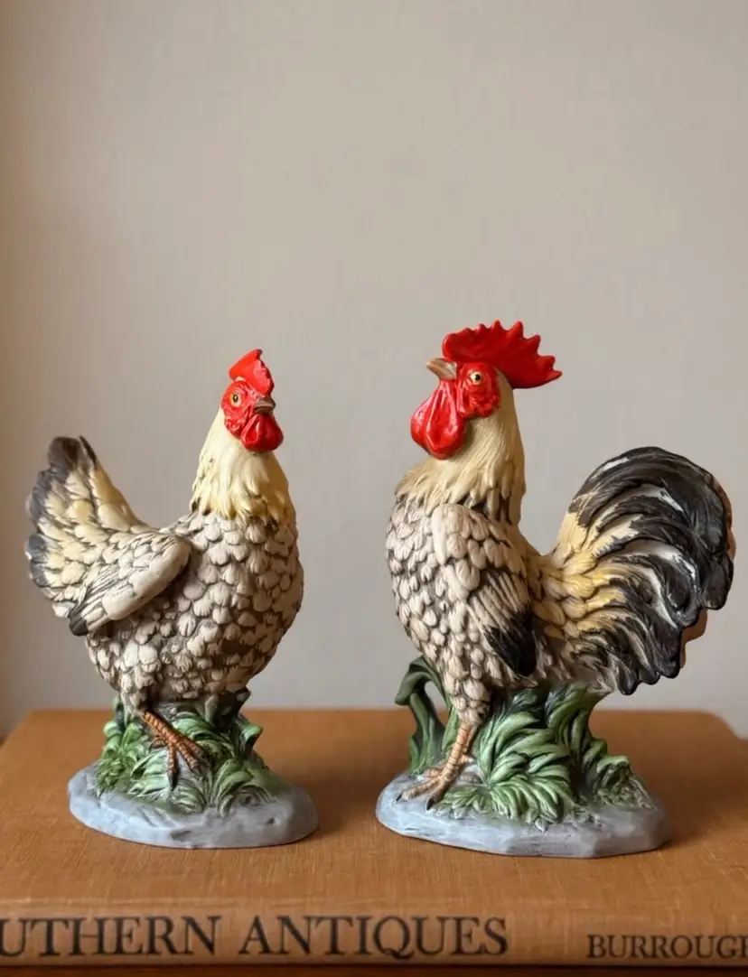 Vintage HOMCO Rooster & Hen Figurines (Taiwan) – Farmhouse Pair