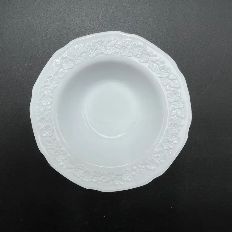 Indiana White Milk Glass Orange Blossom berry Dessert Bowl VTG Dinnerware