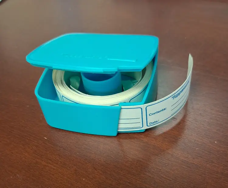 Tupperware Freezer/Refrigerator Labels in Aqua Dispenser