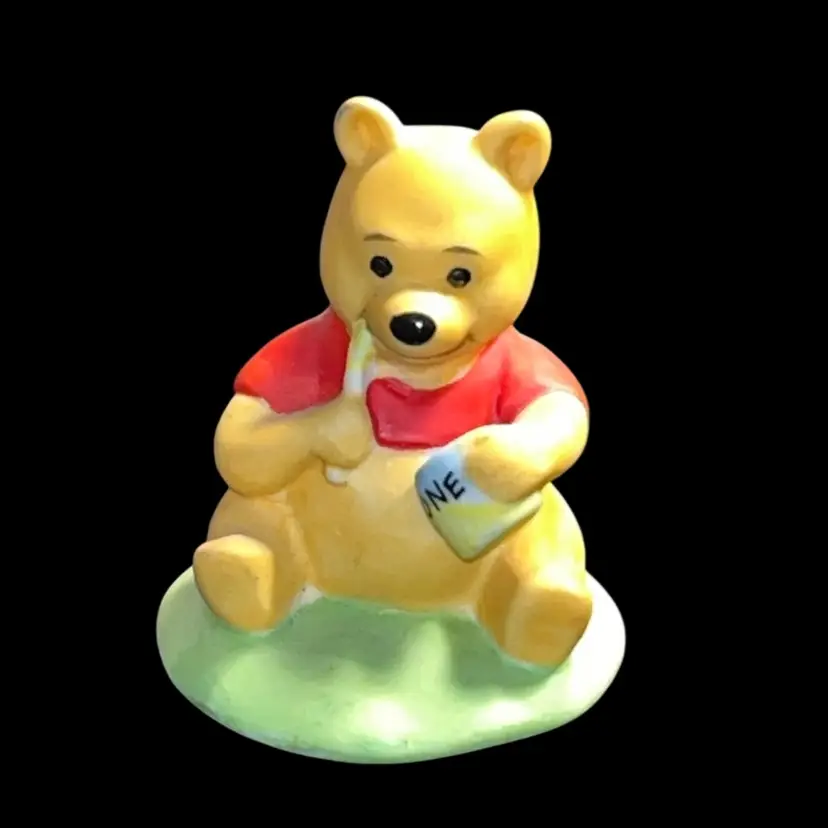 1987 Porcelain Walt Disney Figurine As Shown