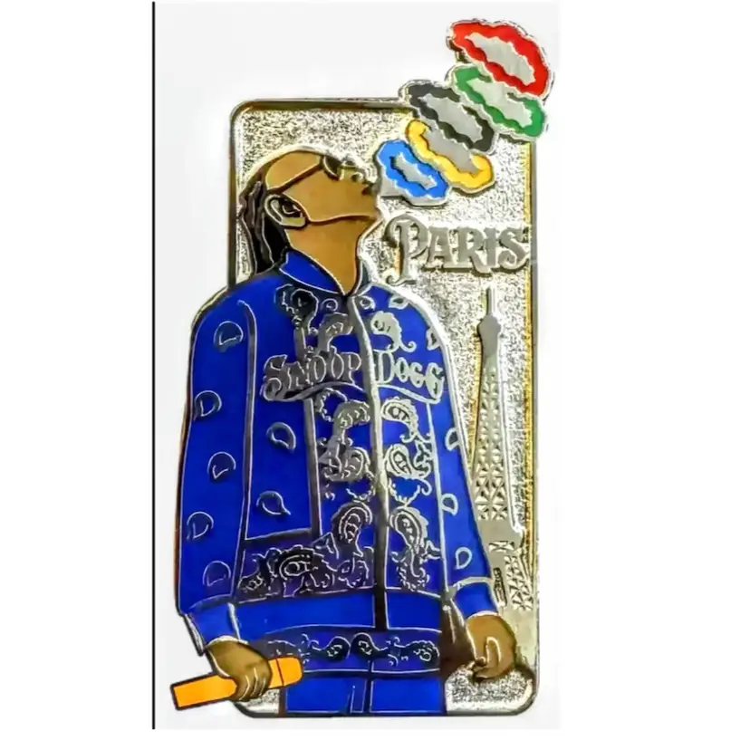 Snoop Dogg Paris 2024 Paris Olympics Smoking Blowing Rings Lapel Pin