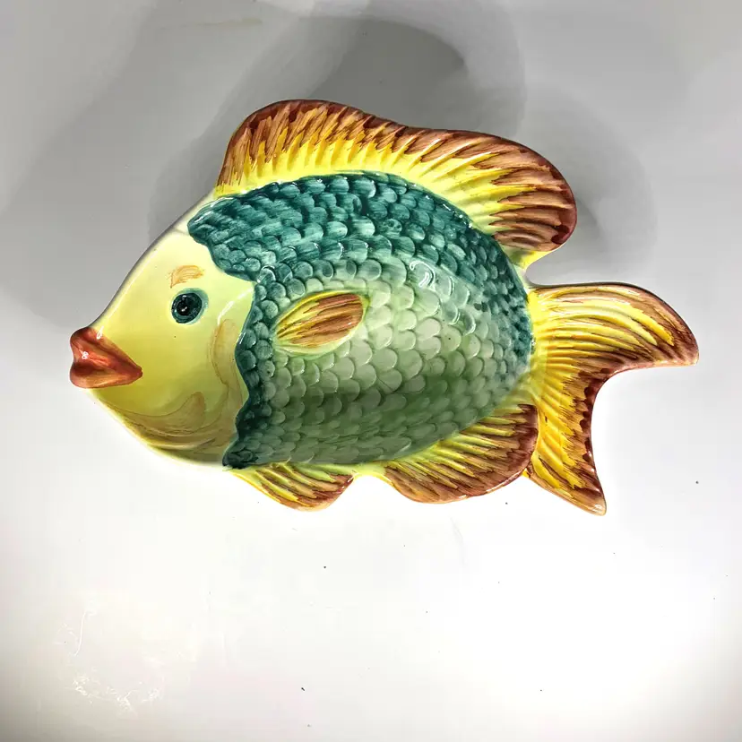 Portugal Pottery Fish Dish Bowl Hand Painted Portuguese Tropical Island Ocean Vintage