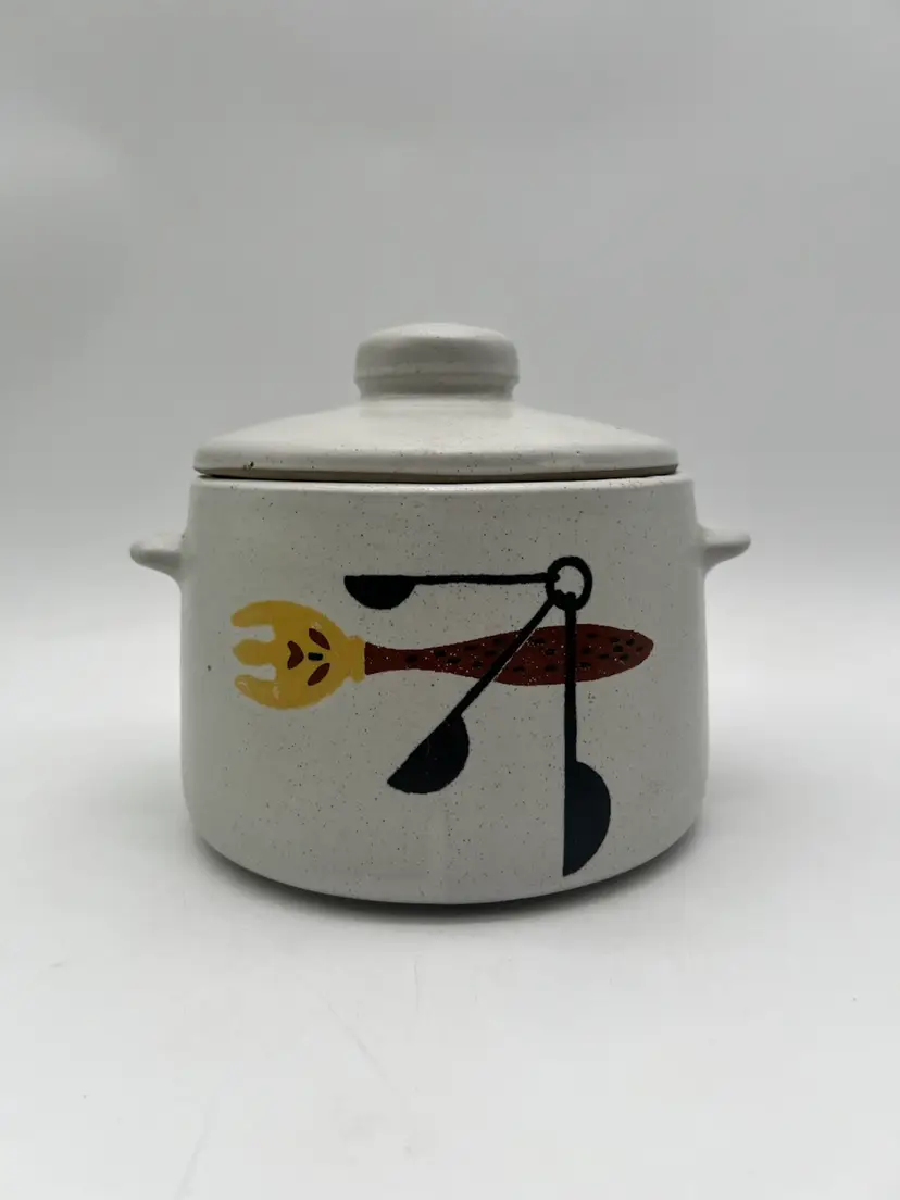 Vintage 1960’s Westbend Bean Pot Crock With Lid