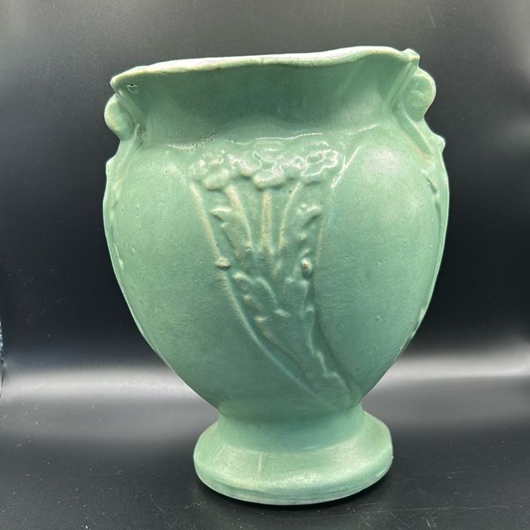 Brush Mccoy Forget Me Not Vase Number 740