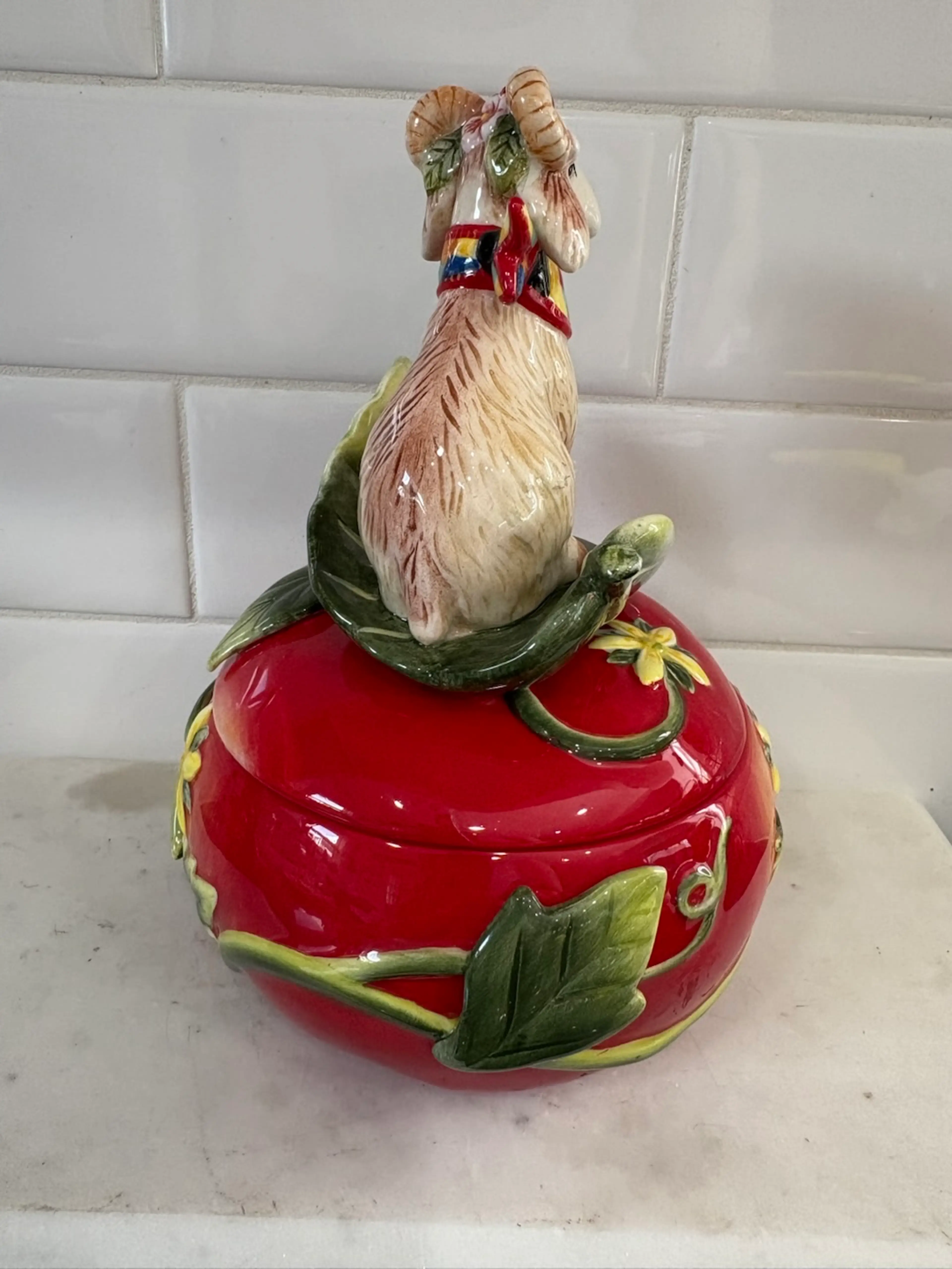 Image 4 of 12