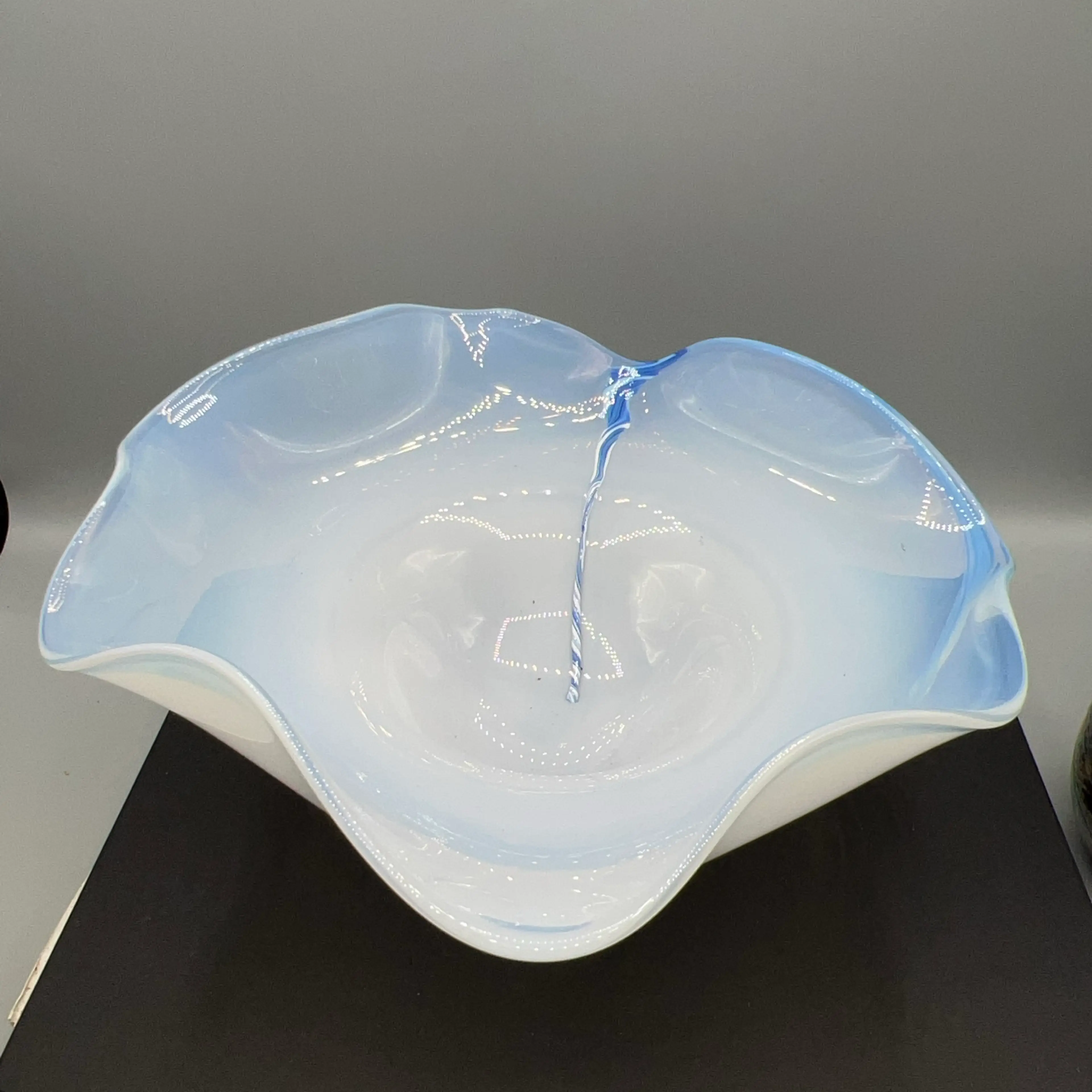 Image 4 of 5