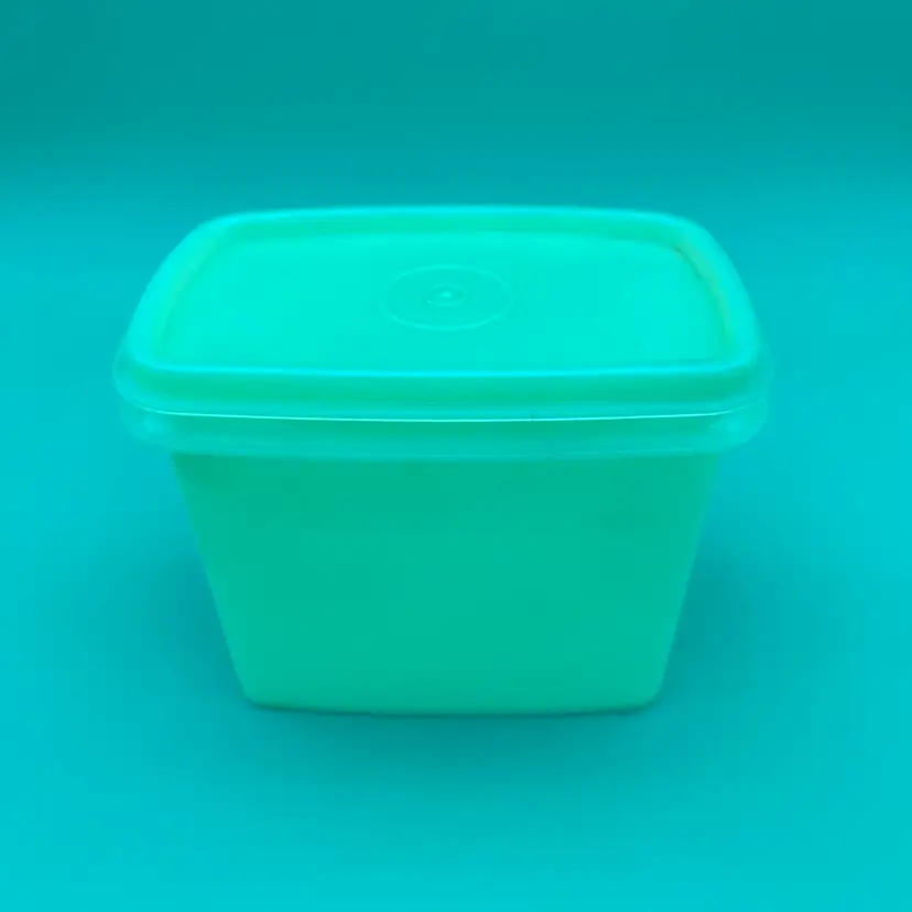 Tupperware Yellow Vintage Shelf Savers Storage Container w/ Lid - #1243