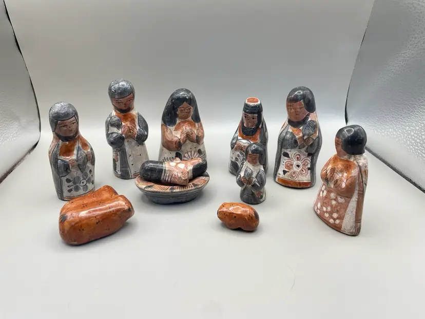 Vintage Mexican Tonala Nativity Set Of 11 Pieces