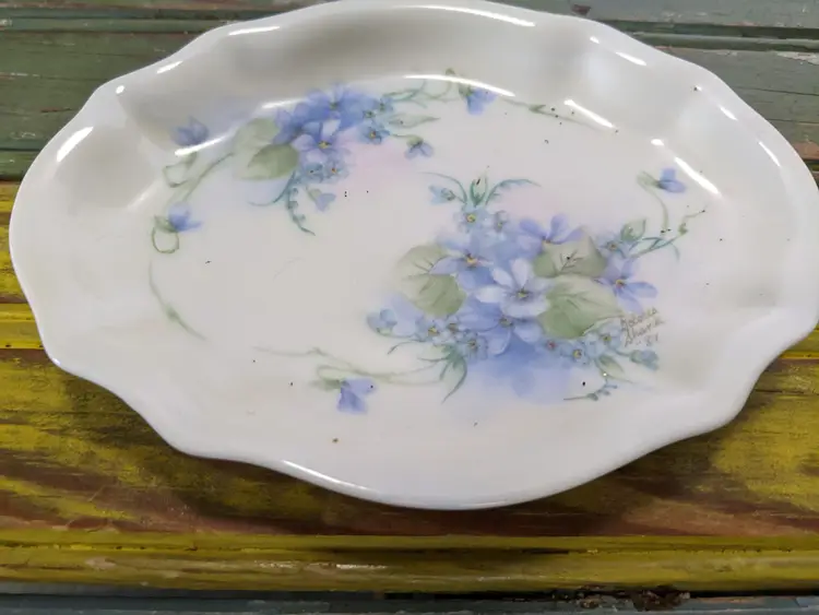 Hand painted Bone China Trinket Dishes, Set of 2
