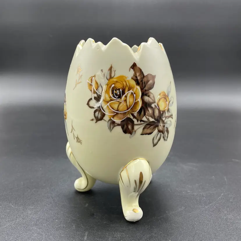 Napcoware #3H3I99/L Cracked Egg Tri Footed Vase Porcelain Hand Painted Roses VTG