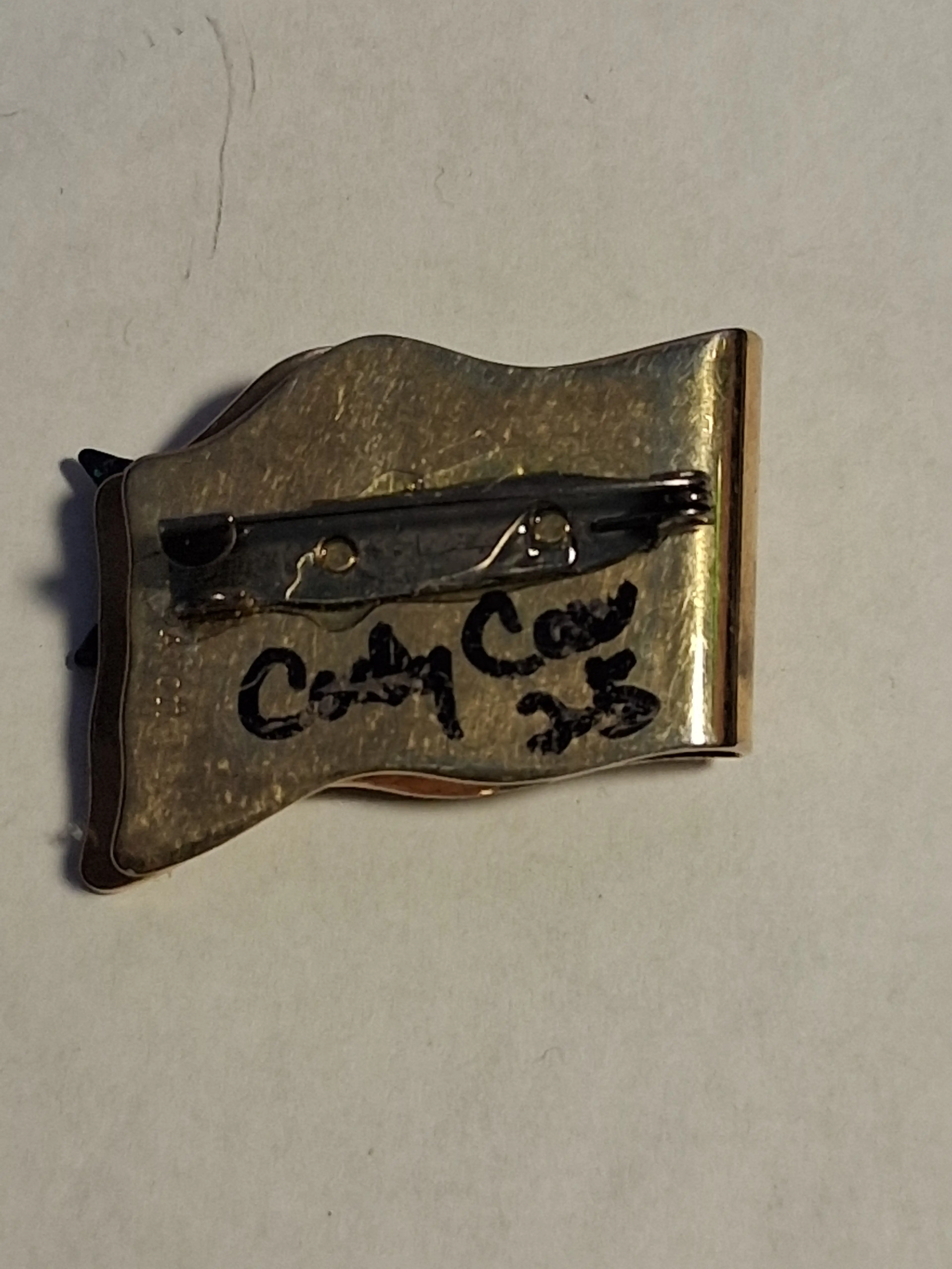 Image 3 of 3