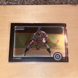 Ichiro autograph baseball card