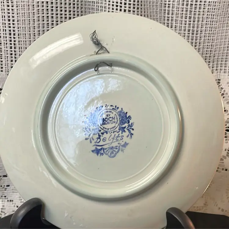 Vintage Delfts Royal Sphinx Maastricht Blue & White Decorative 8.5” Plate with Dutch Farm Couple Feeding Ducks