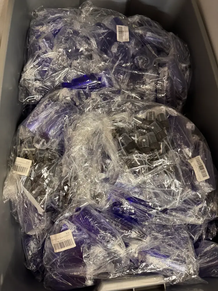 1oz 100-Pack Travel Size Plastic Spray Bottle