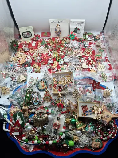 CHRISTMAS JEWELRY SHOW! 