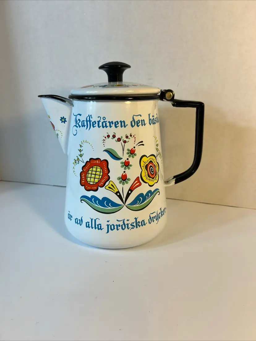 Swedish Berggren Folk Art Enamelware Coffee Pot kaffetåren den bästa är Ave alla jordiska drycker 7.5” Tall