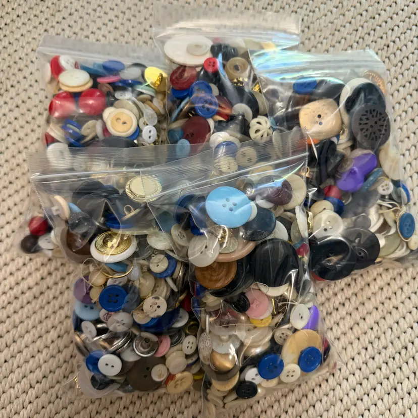 Mixed Button Bag