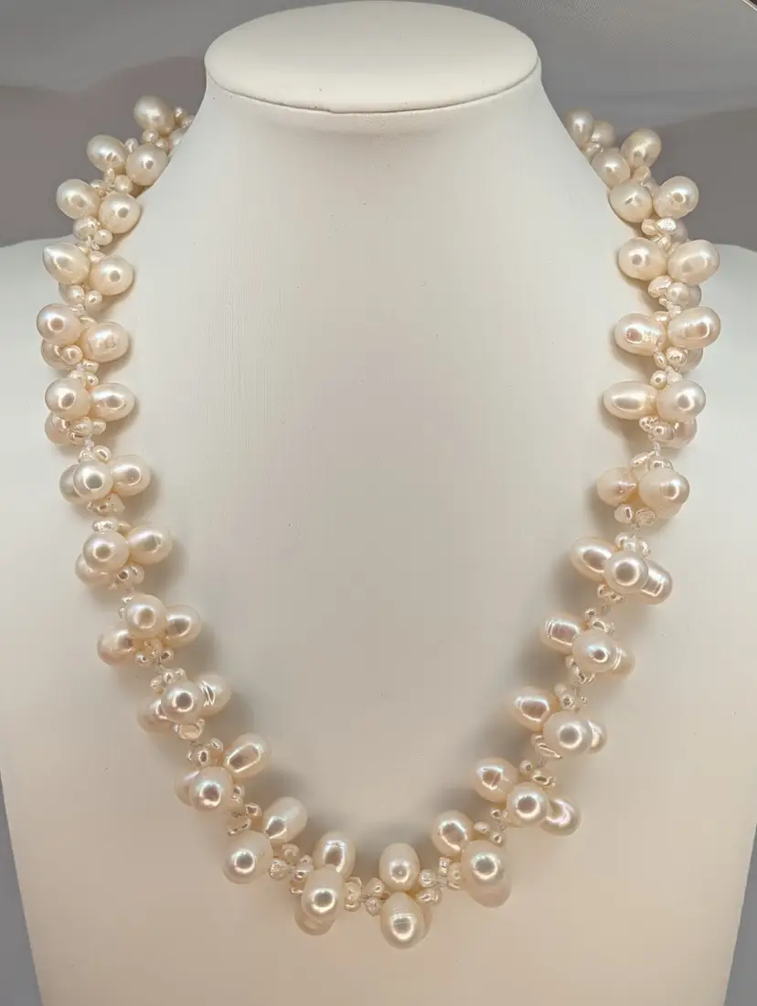 Large Chunky Genuine Pearl Cluster Necklace 19" Cream Color Pearls Elegant LOOK
