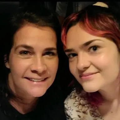 Redeemed Vintage (Jill & Desiraé)