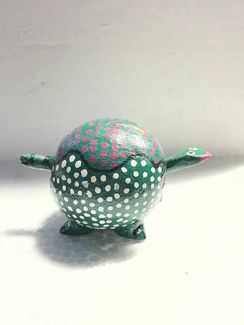 Loose Neck Turtle Made In Mexico Hand Painted As Pictured