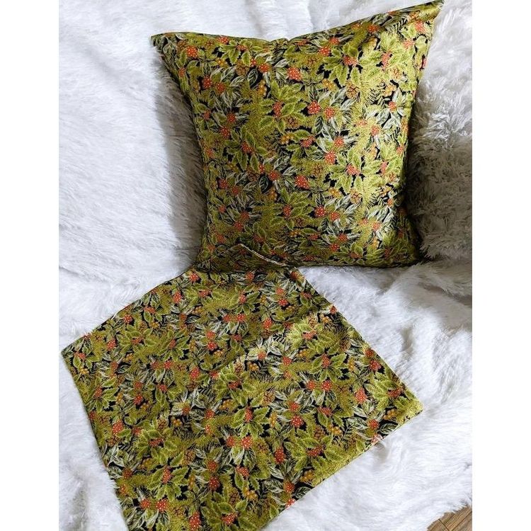 Pair of Pillow Covers, Handmade, 16" x 16", Christmas Holly