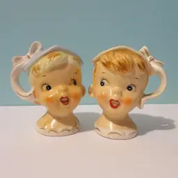 *read* vintage Little Miss Cutie spring bonnet salt and pepper shakers Spring decor Japan one damaged