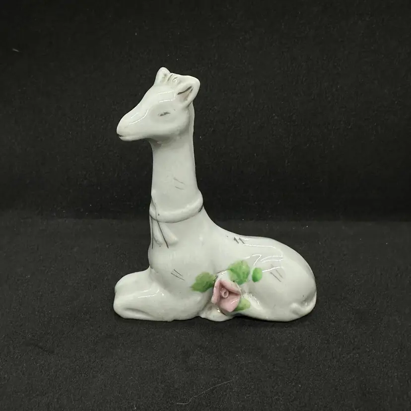 Vintage 80's Porcelain Giraffe Figurine Rose Gold Small Sleeping Baby Rare