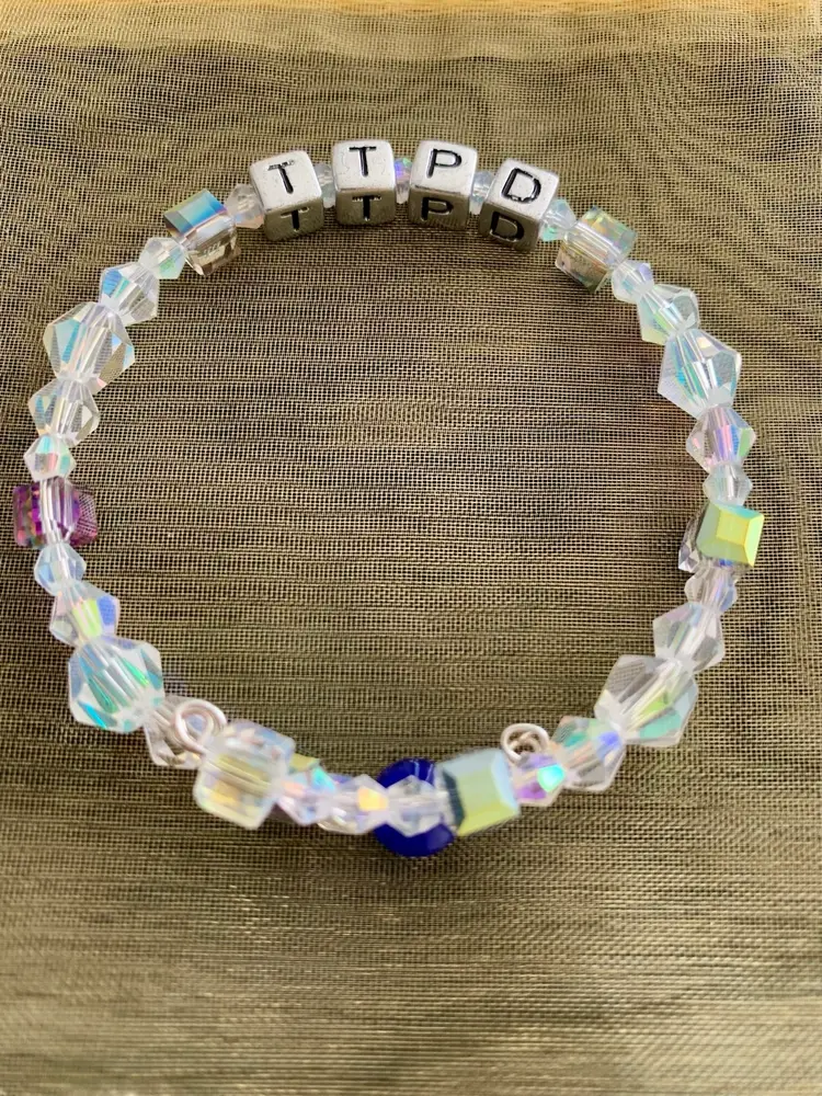 TTPD LUXURY WIRE WRAP FRIENDSHIP BRACELET
TAYLOR SWIFT 🫶 SWIFTIE
MBEADESIGNS EXCLUSIVE LUXURY FRIENDSHIP BRACELET