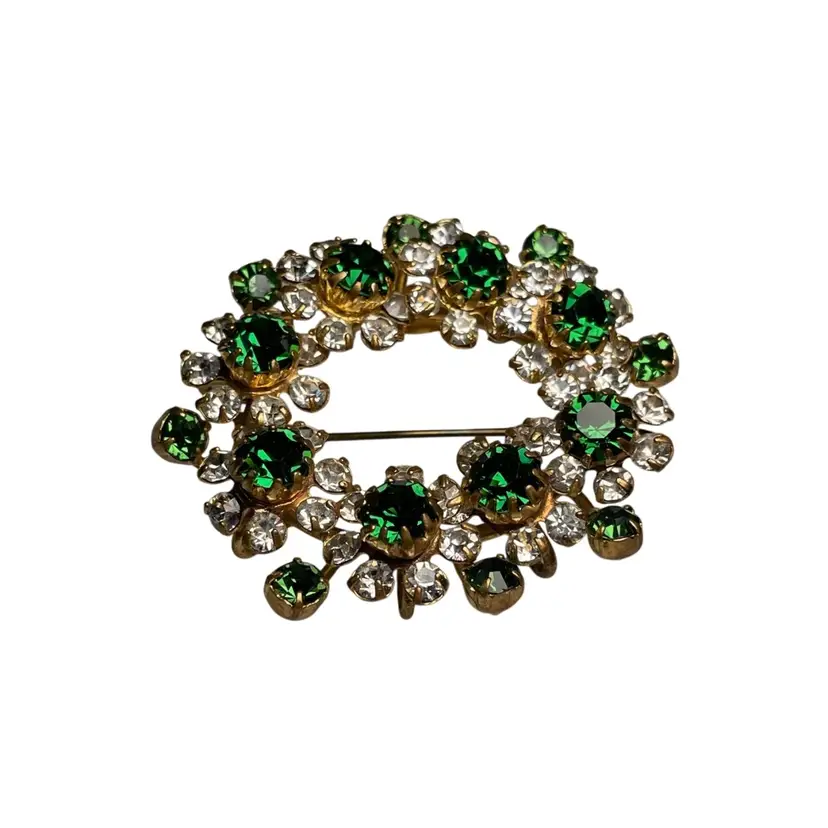 Vintage Austrian Green Rhinestone Gold Tone Wreath Prong Set Brooch Pin 2"