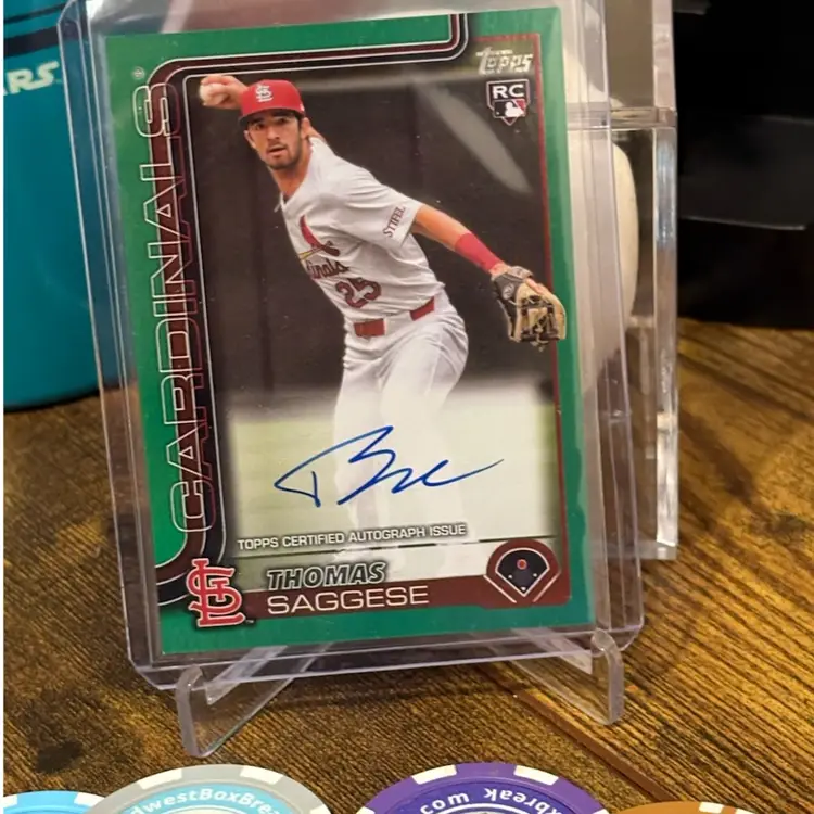 2025 Topps Series 2 Thomas Saggese RC Auto/Green Foil /99