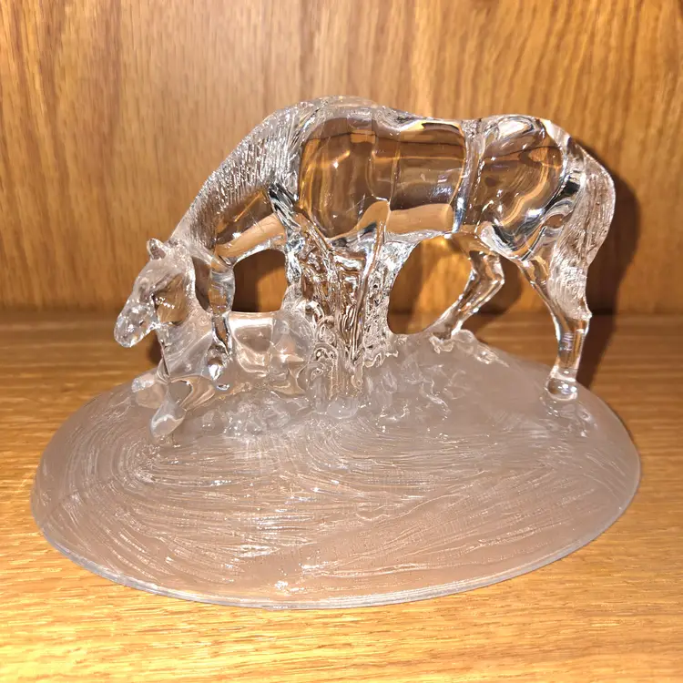 Cristal d'Arques Mare and Foal French Crystal Frosted Base