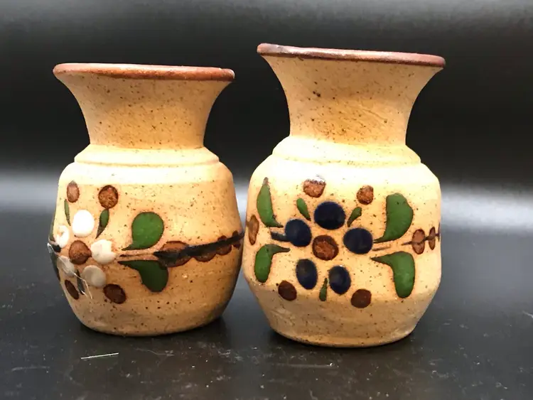 Pair Of Tonola Mini Vases. 3”