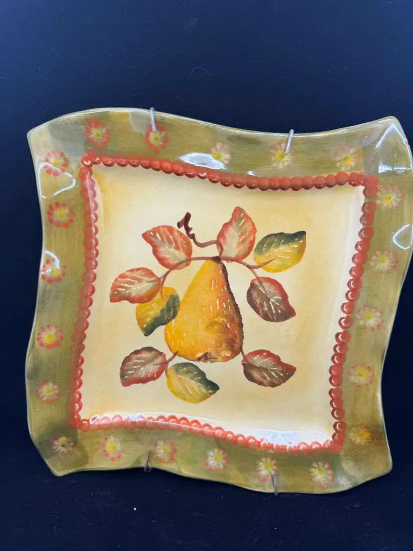 Italian Handcrafted Plate With Hanger, 10.5”