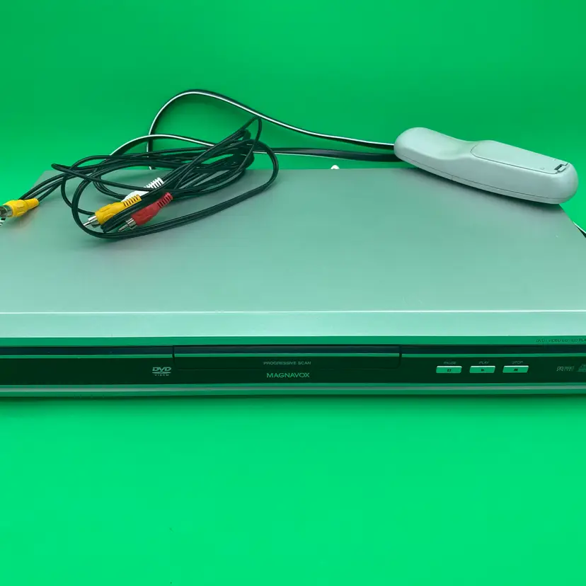 Magnavox Silver DVD Player Model #MDV455/17 - Y2K 2003 - Tested Working - Cables