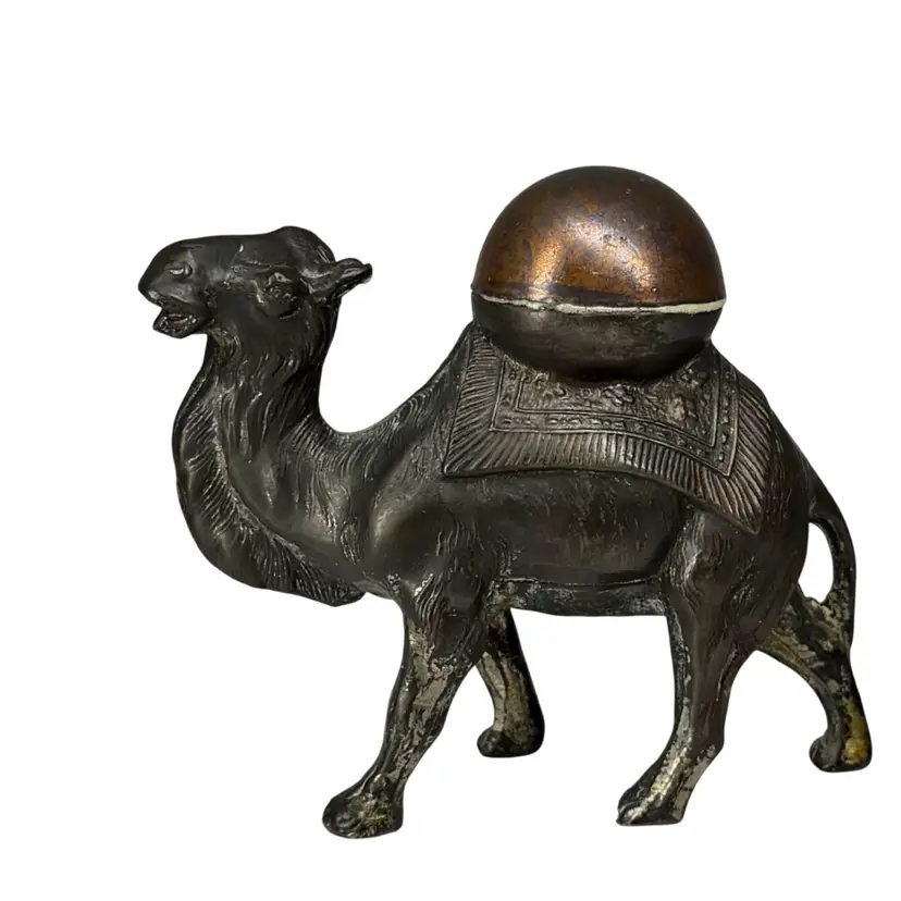 Vintage 1930s Metal Camel Table Lighter/Figurine Made in Japan Tobaccoriana Craft/Repair  3” T x 3.5” L x 1.25” W