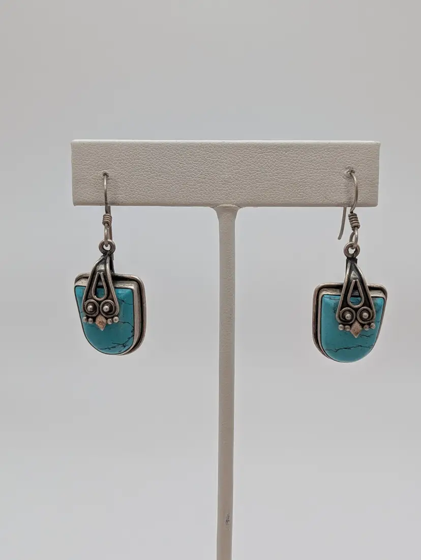 Southwest Native American Style 925 Sterling Silver And Turquoise Earrings
