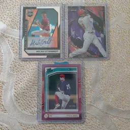 Lot of 229 Philadelphia Phillies cards. 1 auto, 2 #'d, Rookies, inserts, parallels +