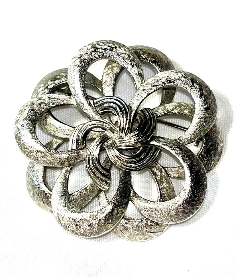 Vintage 1960's Corocraft Silvertone Brooch