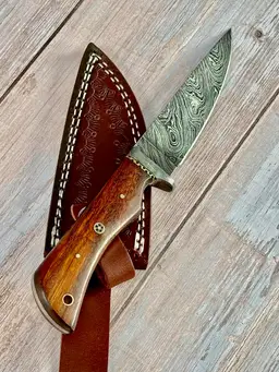 Custom Made Skinner Knife
