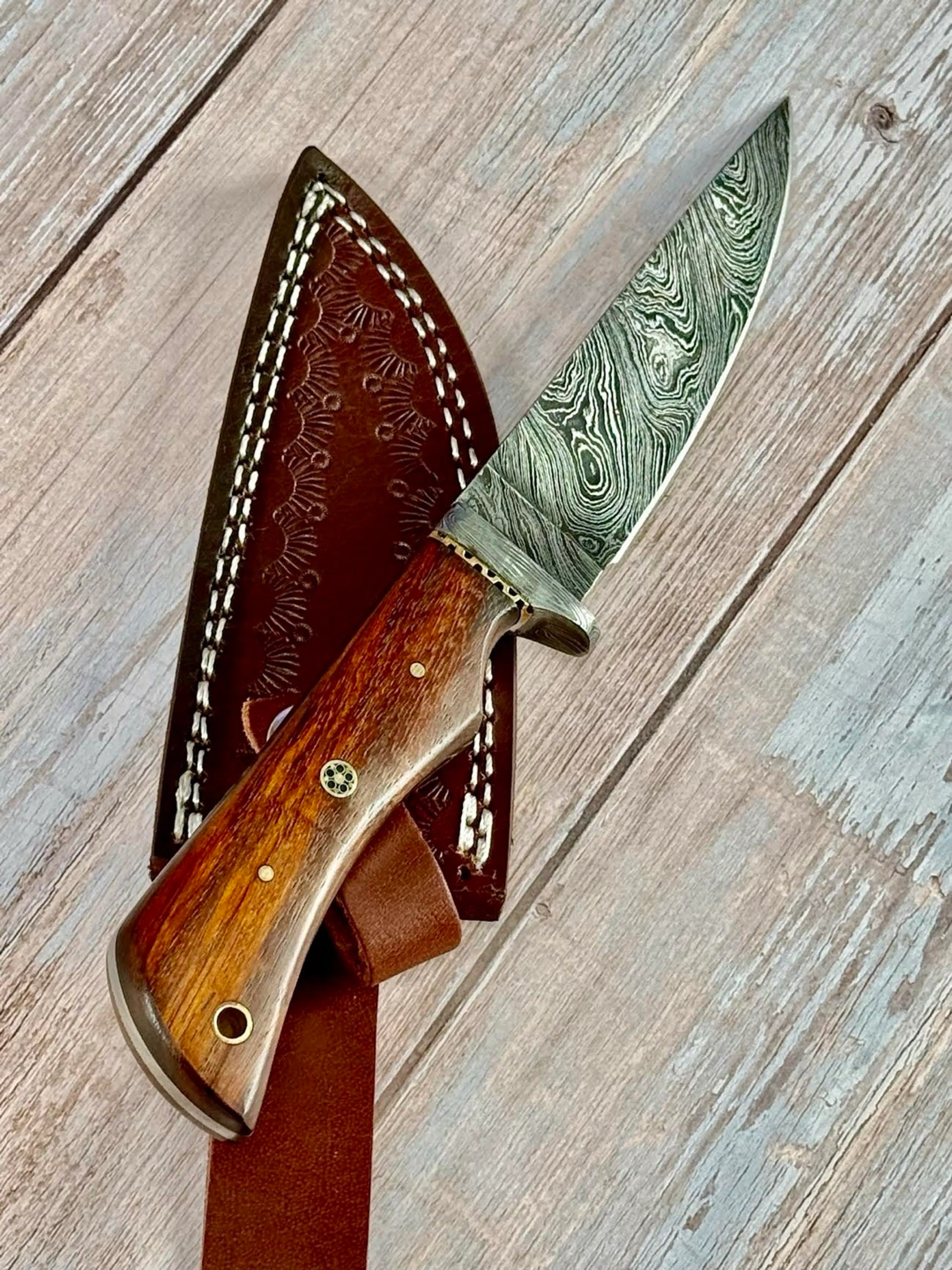 Custom Made Skinner Knife